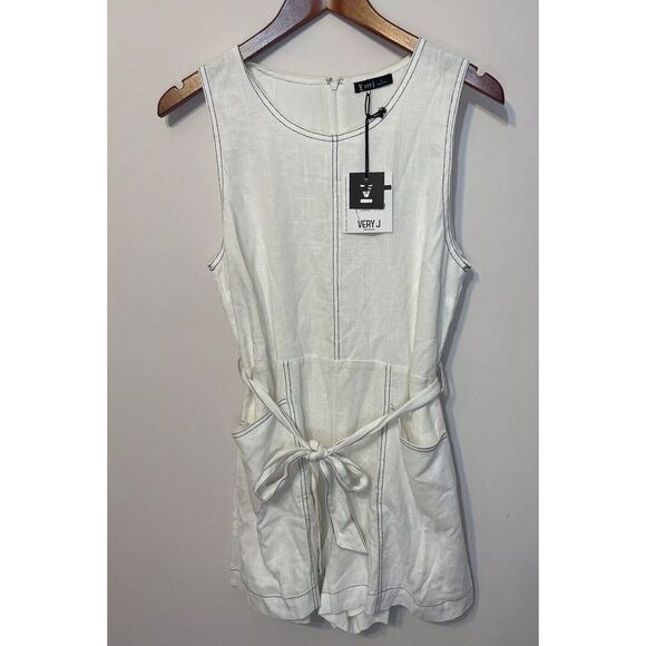 Very J Pants - Very J Romper Jumper Linen Blend White‎ Belted Pockets Black Stitching Classic L